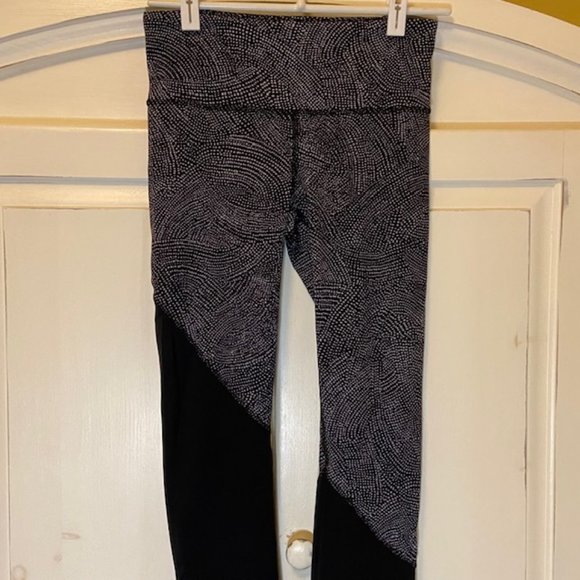 Lululemon x Peloton Speed Wunder Tight 28" Asym Free Spirit Ice Grey/Black - Picture 6 of 12